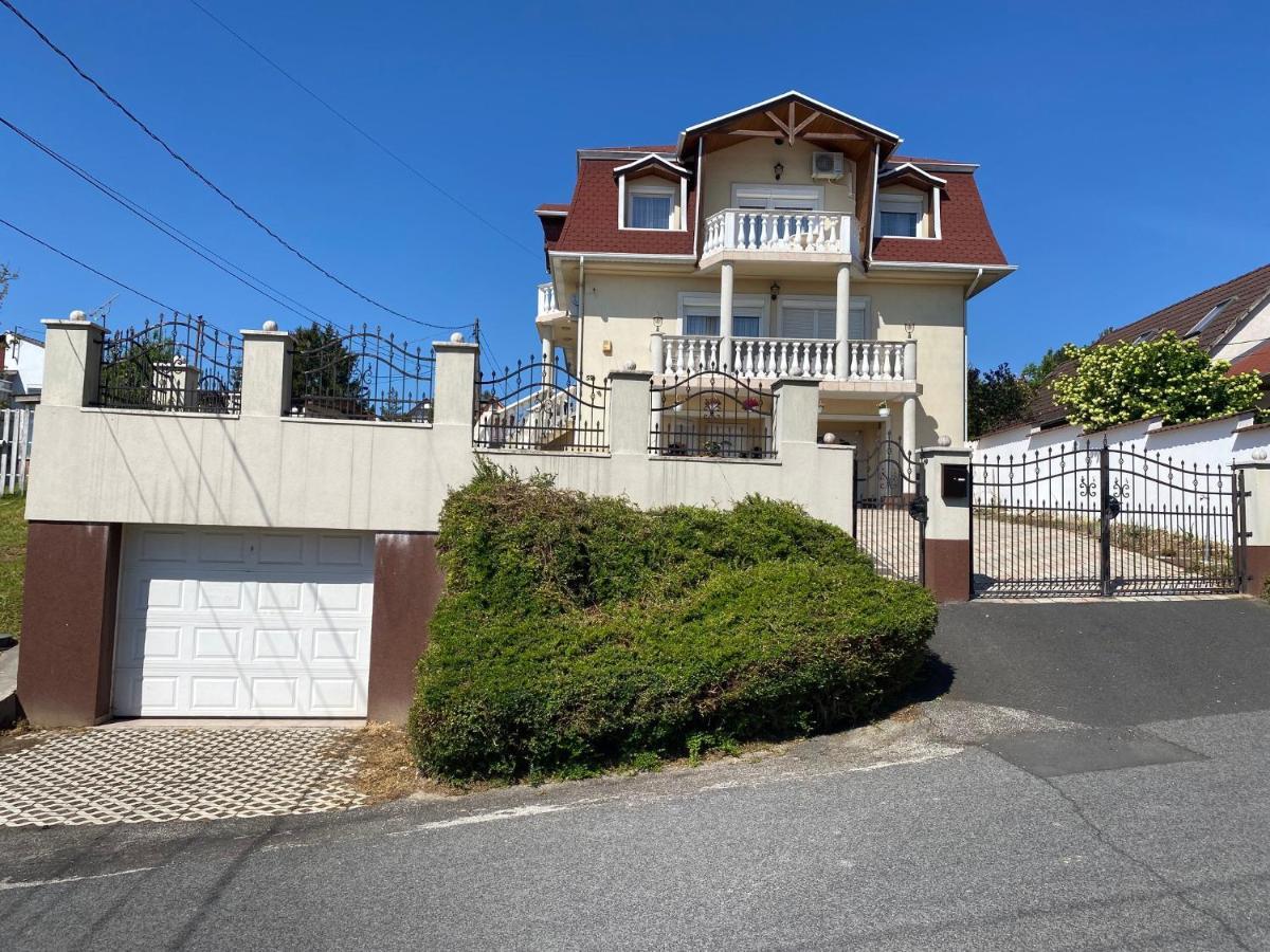 זלקרוס Arany Apartmanhaz Zalagyoengye מראה חיצוני תמונה