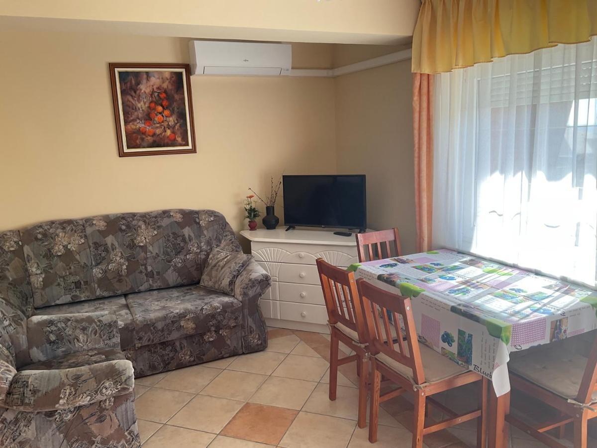 זלקרוס Arany Apartmanhaz Zalagyoengye מראה חיצוני תמונה